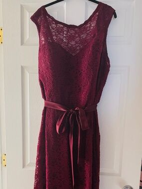 Bridesmaid / wedding guest / prom / party dress